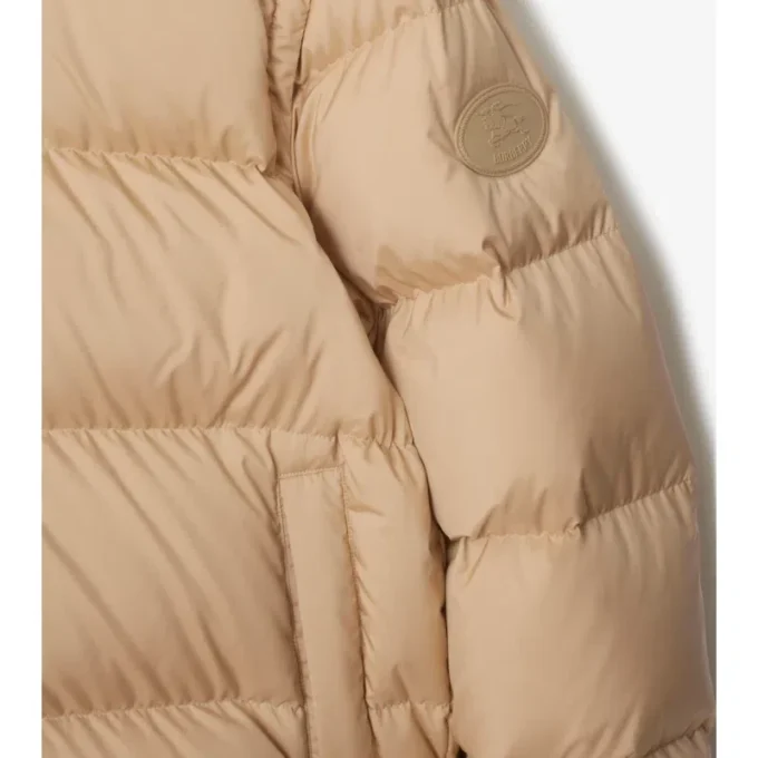 Abnehmbare Steppjacke mit Ärmeln