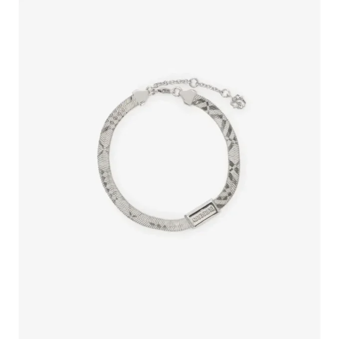 Armband mit eingraviertem Karomuster 
