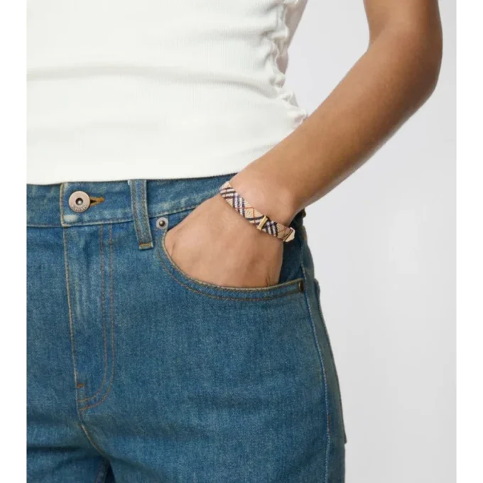 Armband mit Karomuster