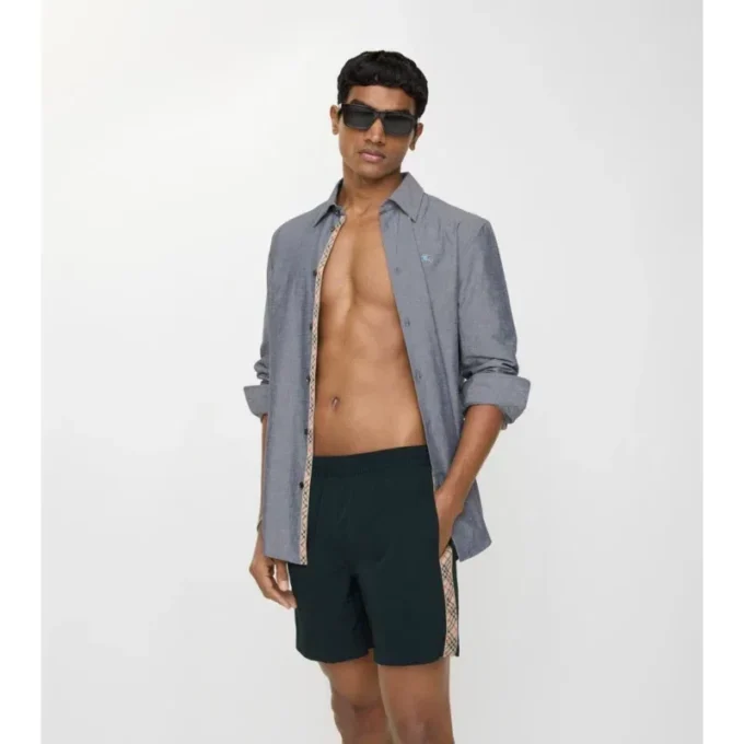 Badehose mit Karomuster