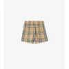Badehose mit Karomuster