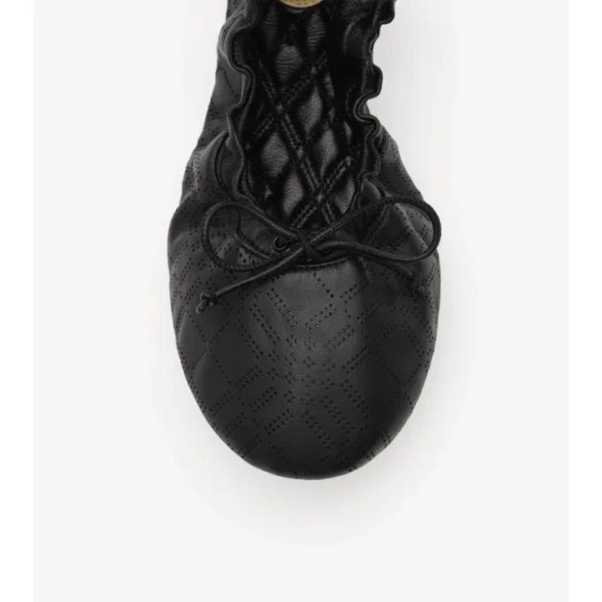 Ballerinas aus kariertem Leder in Beige 