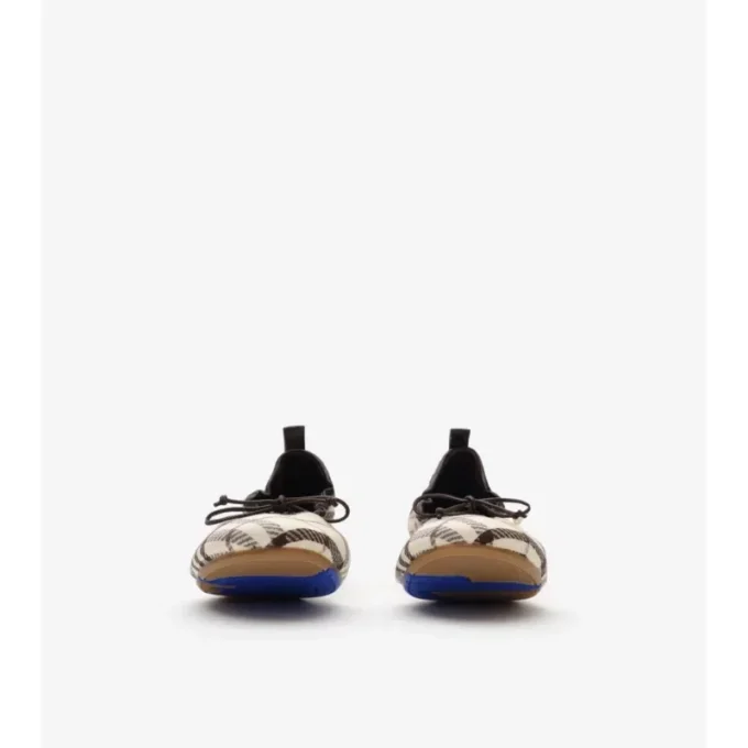 Ballerinas mit Karomuster in Beige
