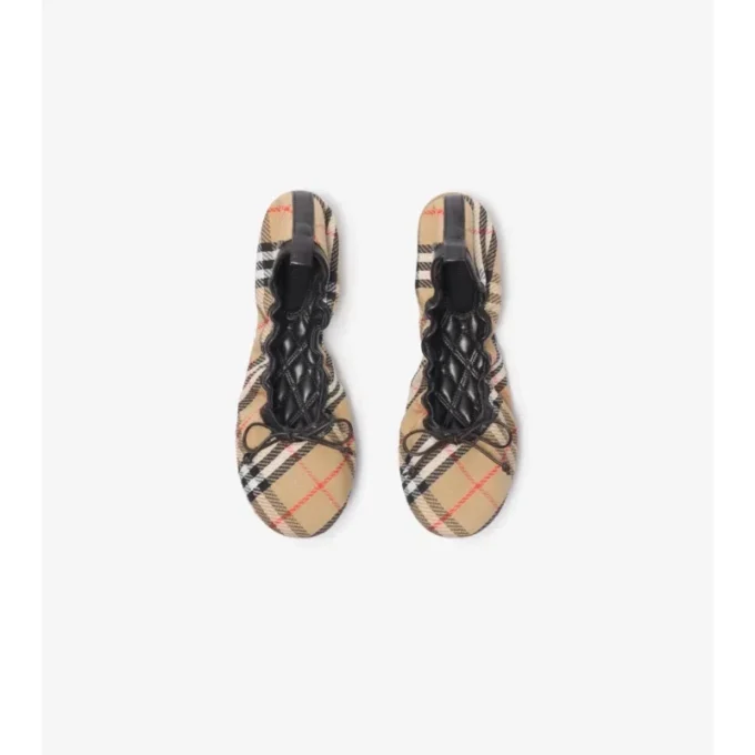 Ballerinas mit Karomuster in Beige