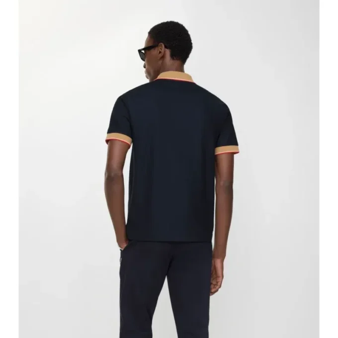 Baumwoll-Poloshirt mit Logo am Kragen
