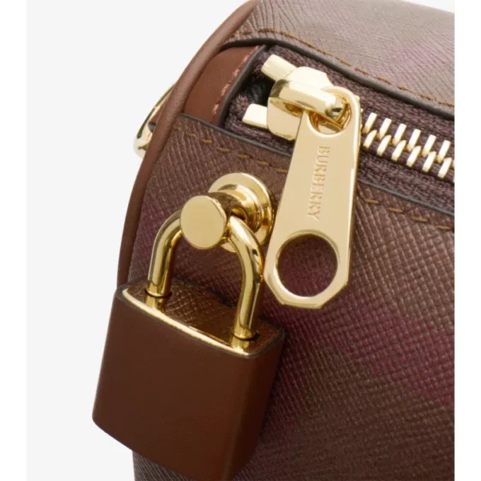 Bowlingtasche mit mittelgroßem Karomuster