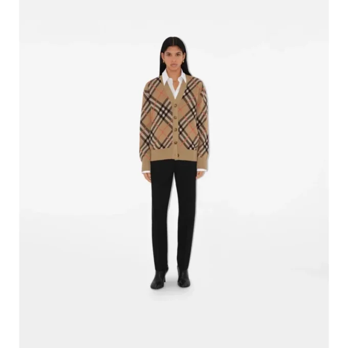 Cardigan aus Wolle-Mohair-Mischung mit Karomuster