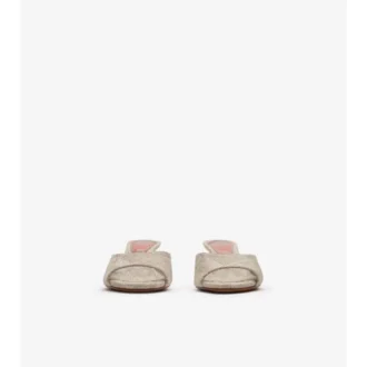 Check Mews Low Sandalen