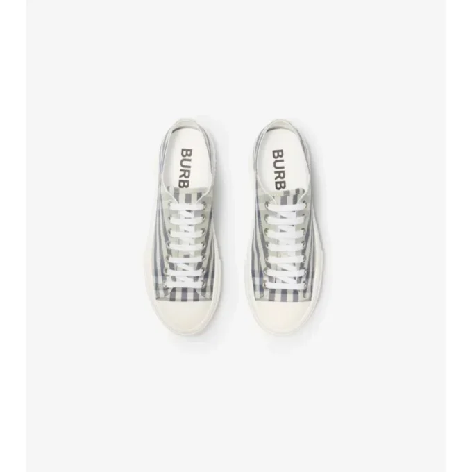 Check Sneakers
