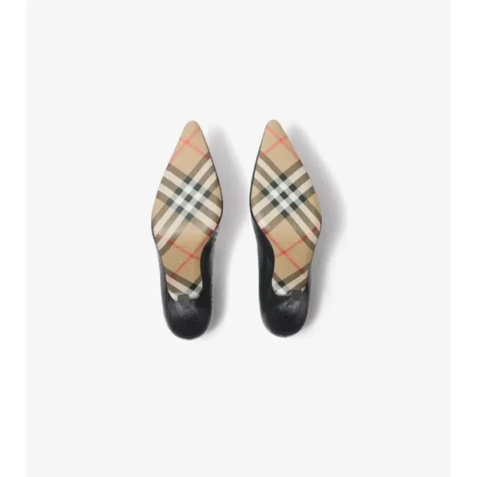 Dame High Pumps aus Leder mit Karomuster