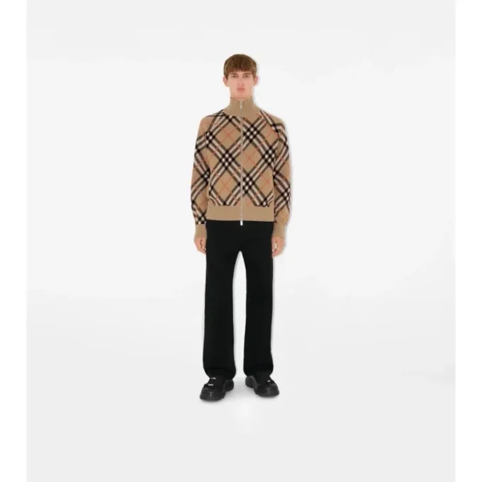 Jacke aus Wolle-Mohair-Mischung mit Karomuster