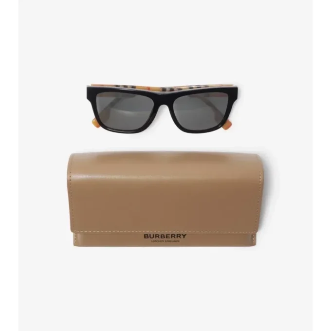 Karierte rechteckige Sonnenbrille