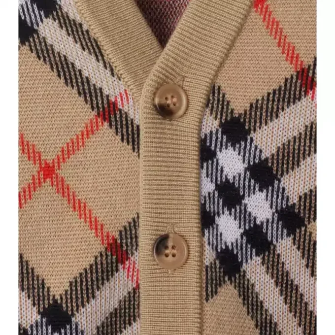 Karierte Wollstrickjacke