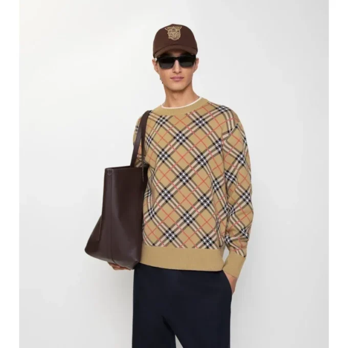 Karierter Pullover aus Baumwolle und Wolle