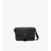 Kleine Messenger-Tasche mit geprägten Karos und Schnallen 