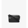 Kleine Messenger-Tasche mit geprägten Karos und Schnallen 