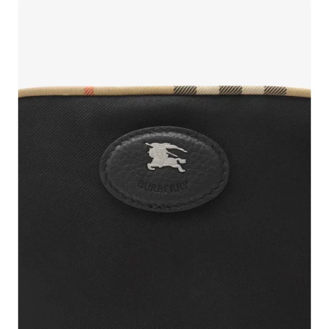 Kleine Pouches mit Karomuster