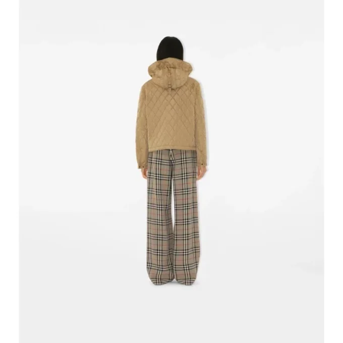 Kurze, gesteppte Nylon-Kapuzenjacke