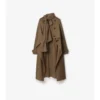 Langer Seiden-Trenchcoat