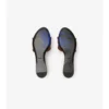 Leder-Slides mit Knight-Stempel 
