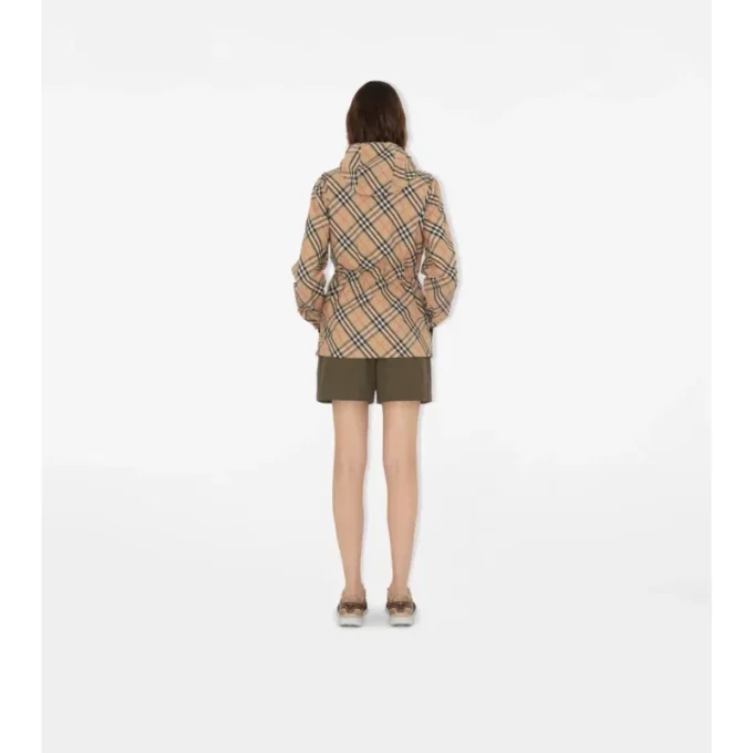 Leichte Jacke mit Karomuster