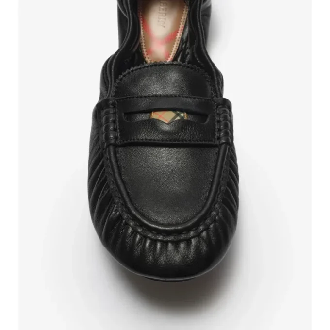 Loafer aus hellbraunem Leder