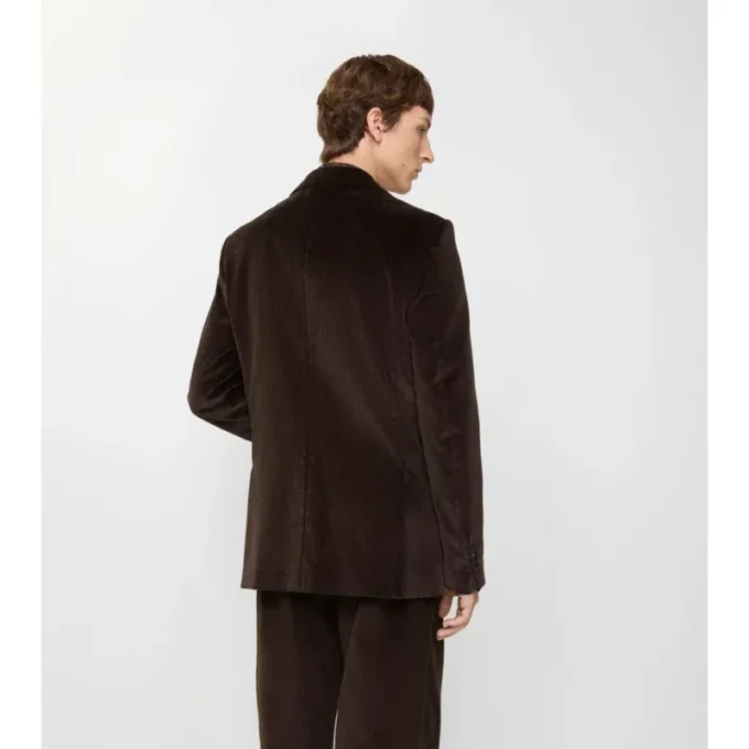 Maßgeschneiderte Cordjacke