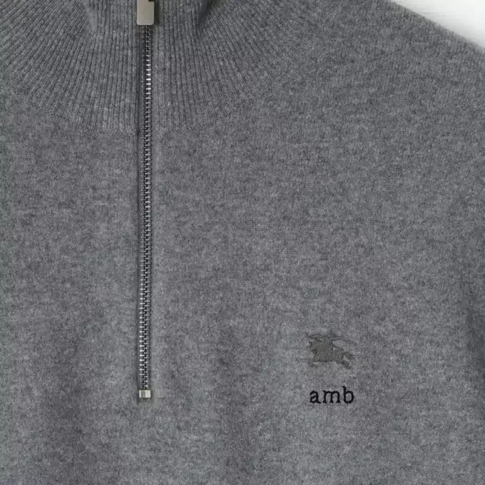 Pullover aus Kaschmirmischung mit halbem Reißverschluss