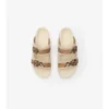 Sandalen aus Wildleder mit Karomuster