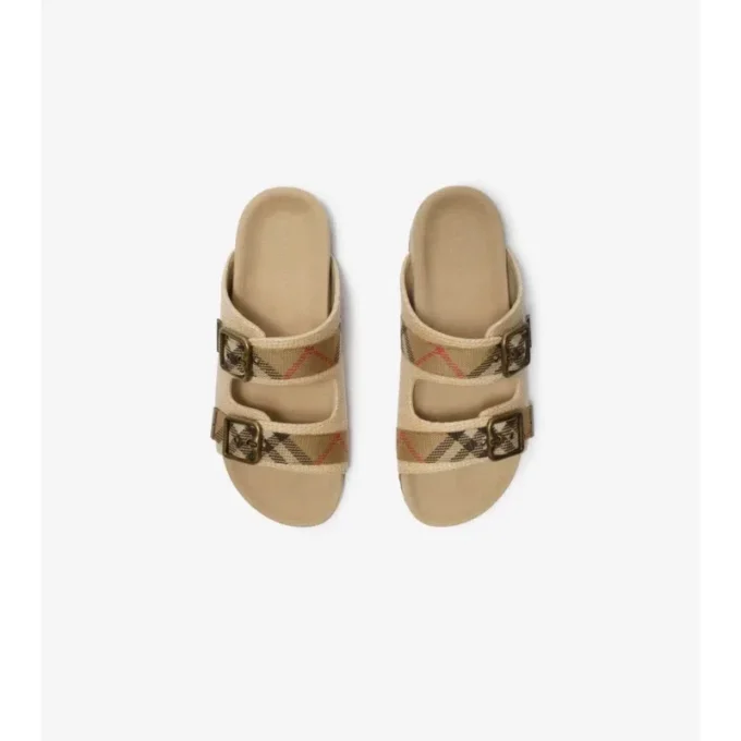 Sandalen im Raffia-Look