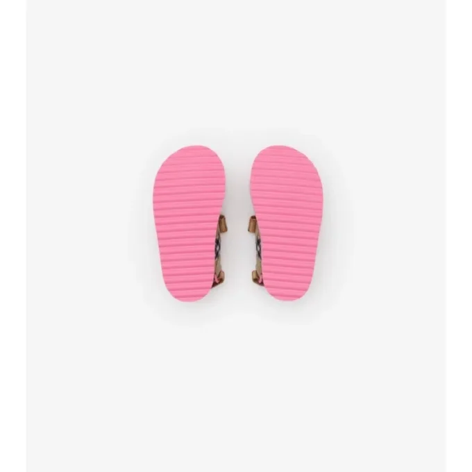 Sandalen mit Karomuster