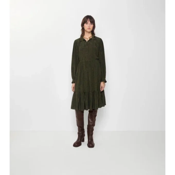 Seidenkleid mit Blattmuster