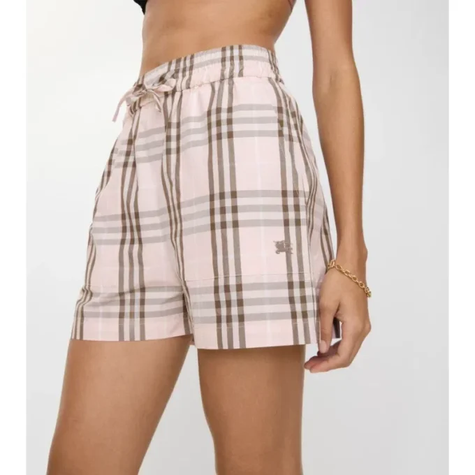 Shorts aus Baumwoll-Karostoff