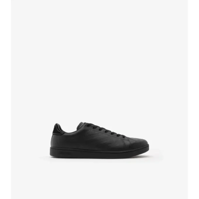 Sneaker aus geprägtem Leder mit Karomuster 