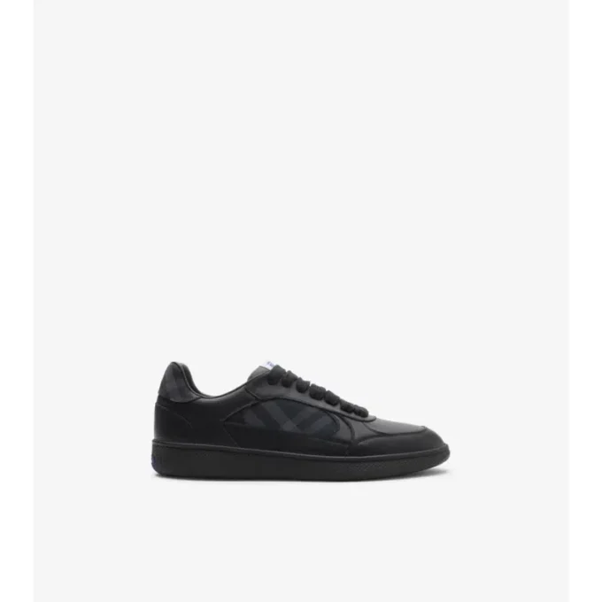 Sneaker aus Leder mit Karomuster
