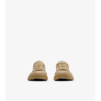 Sneaker aus Leder mit Karomuster