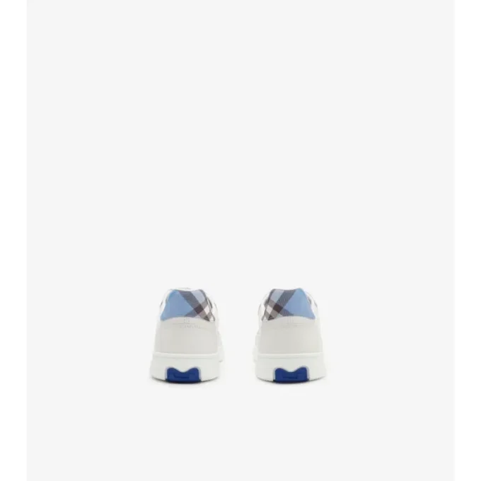 Sneaker aus Leder mit Karomuster