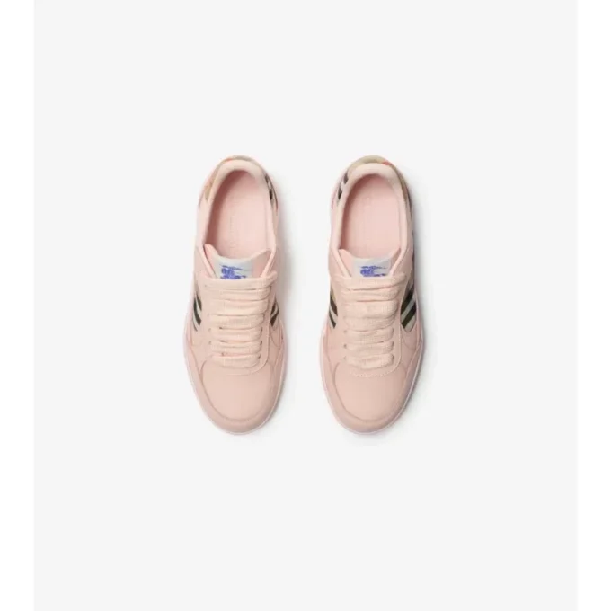 Sneaker aus Leder mit Karomuster