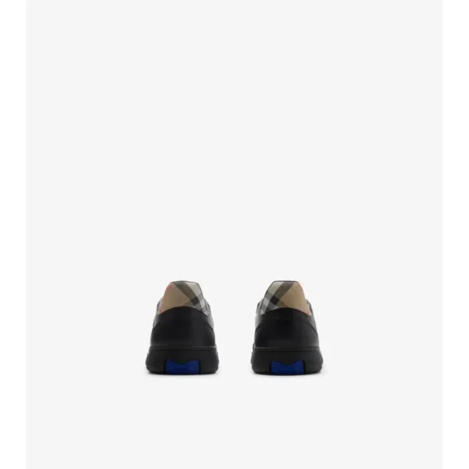 Sneaker aus Leder mit Karomuster