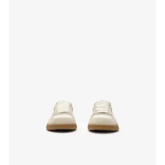 Sneaker aus Leder, Wildleder und Karomuster