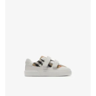 Sneaker mit Karomuster und Leder