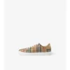 Sneaker mit Karomuster und Leder