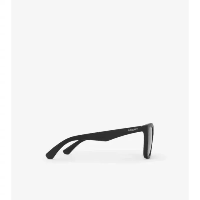 Sonnenbrille mit geprägtem Karomuster
