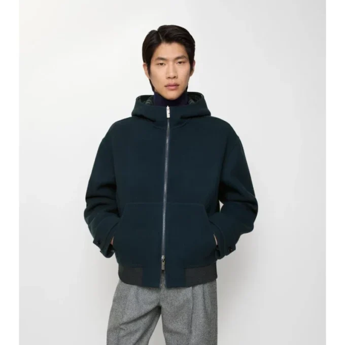 Wendbare Kapuzenjacke aus Wolle