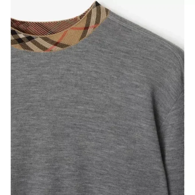 Wollpullover mit Karomuster